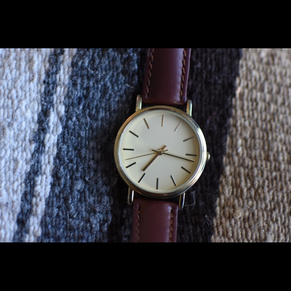 watch - Picture 3 of 3